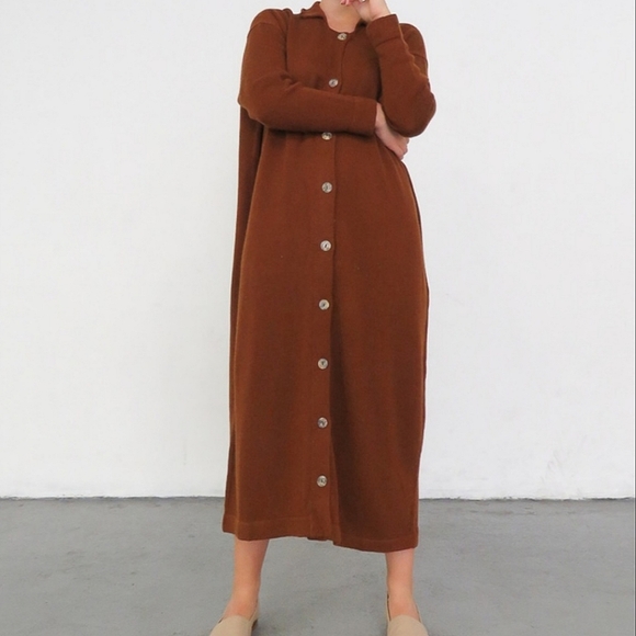 Lauren Manoogian Lauren Manoogian Lauren Manoogian Lauren Manoogian - Picture 2 of 14